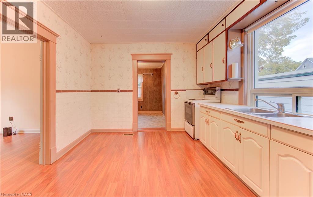 14 Stahl Avenue, Kitchener, Ontario  N2H 5R6 - Photo 23 - 40780700