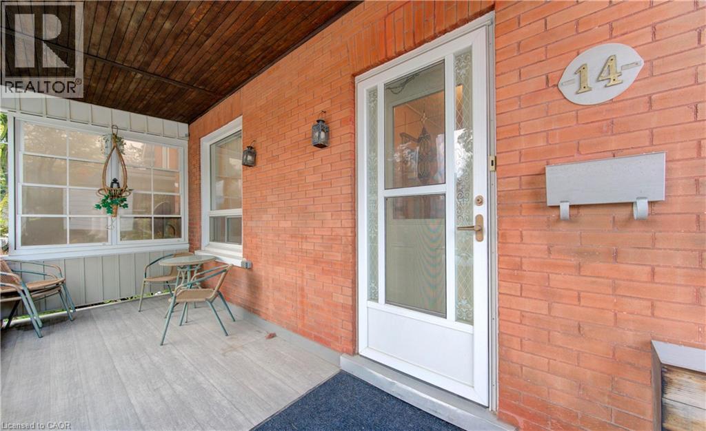 14 Stahl Avenue, Kitchener, Ontario  N2H 5R6 - Photo 4 - 40780700