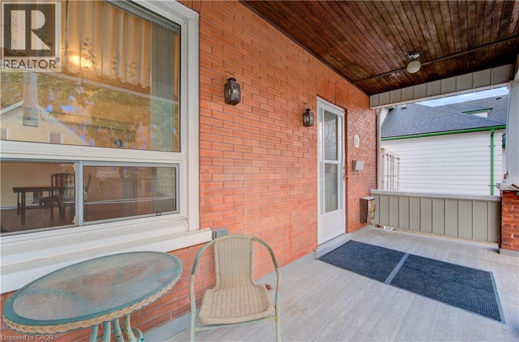 14 Stahl Avenue, Kitchener, Ontario  N2H 5R6 - Photo 5 - 40780700