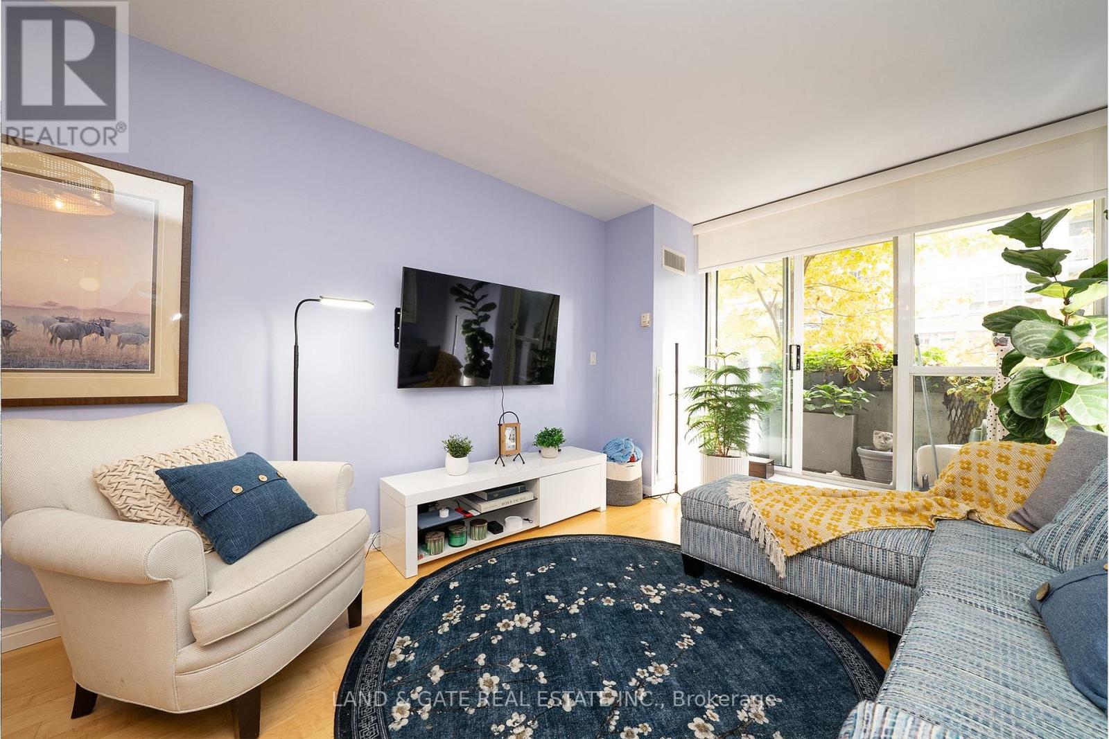 202 - 18 Stafford Street, Toronto, Ontario  M5V 3W4 - Photo 9 - C12483026