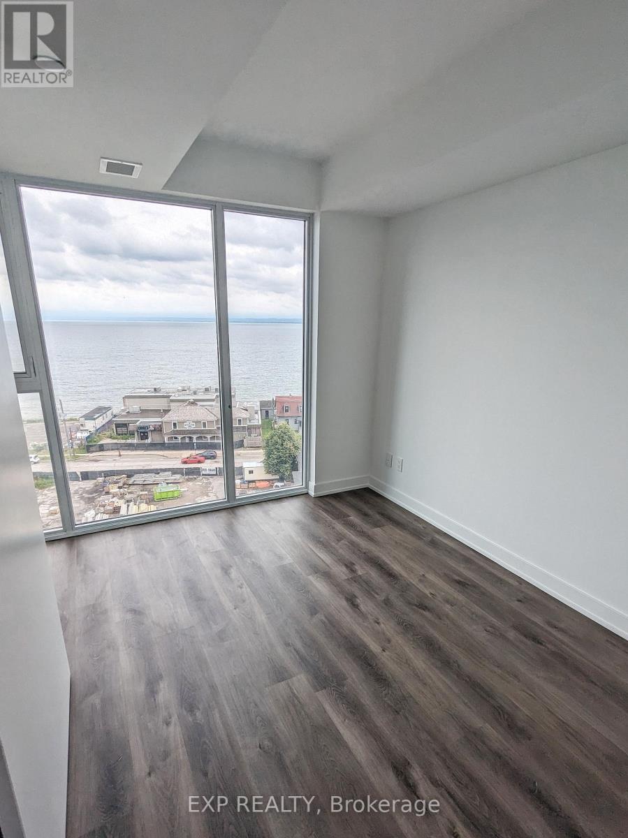 806 - 370 Martha Street, Burlington, Ontario  L7R 0G9 - Photo 7 - W12483004