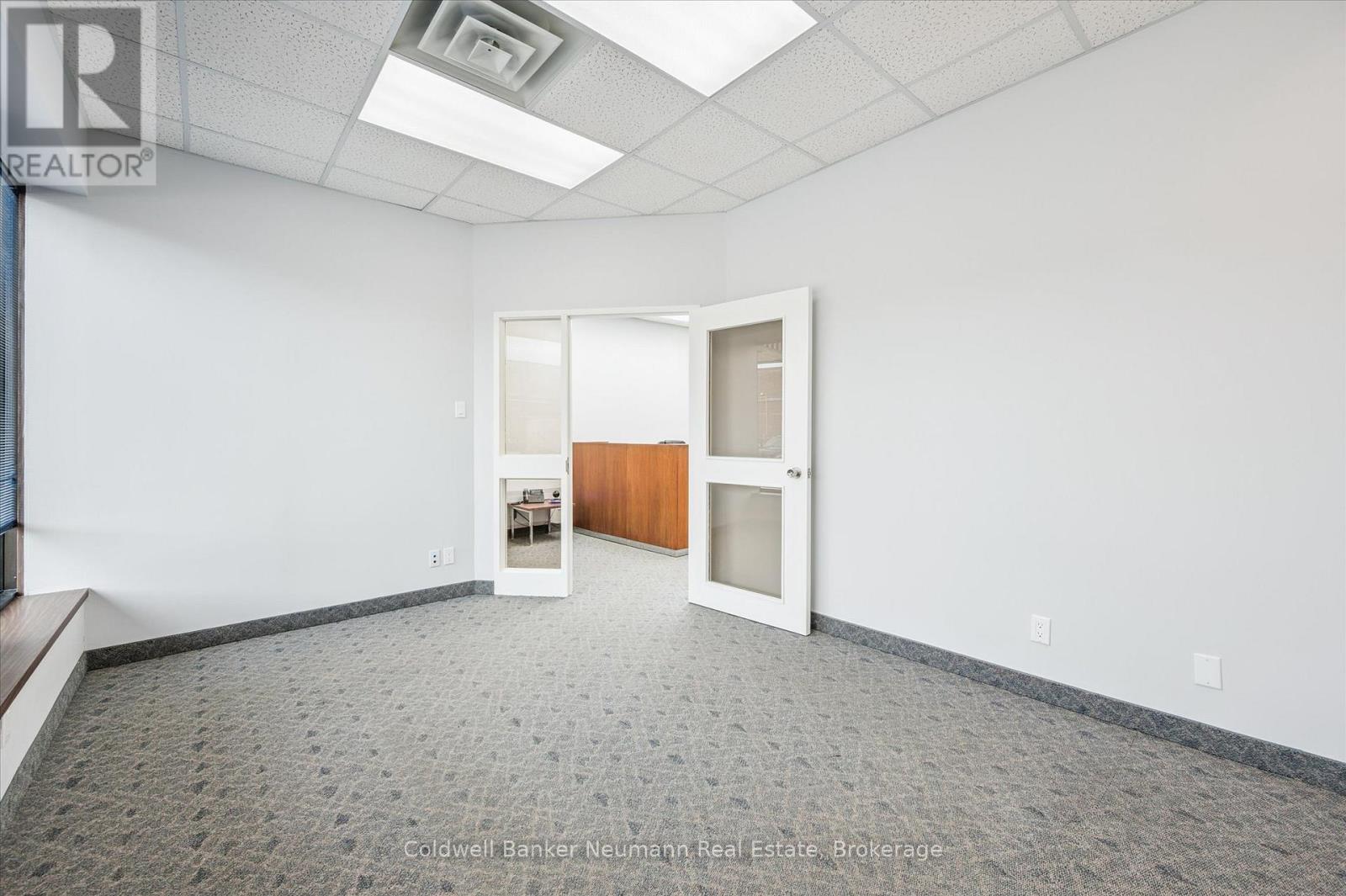 12 - 350 Speedvale Avenue W, Guelph, Ontario  N1H 7M7 - Photo 15 - X12483016
