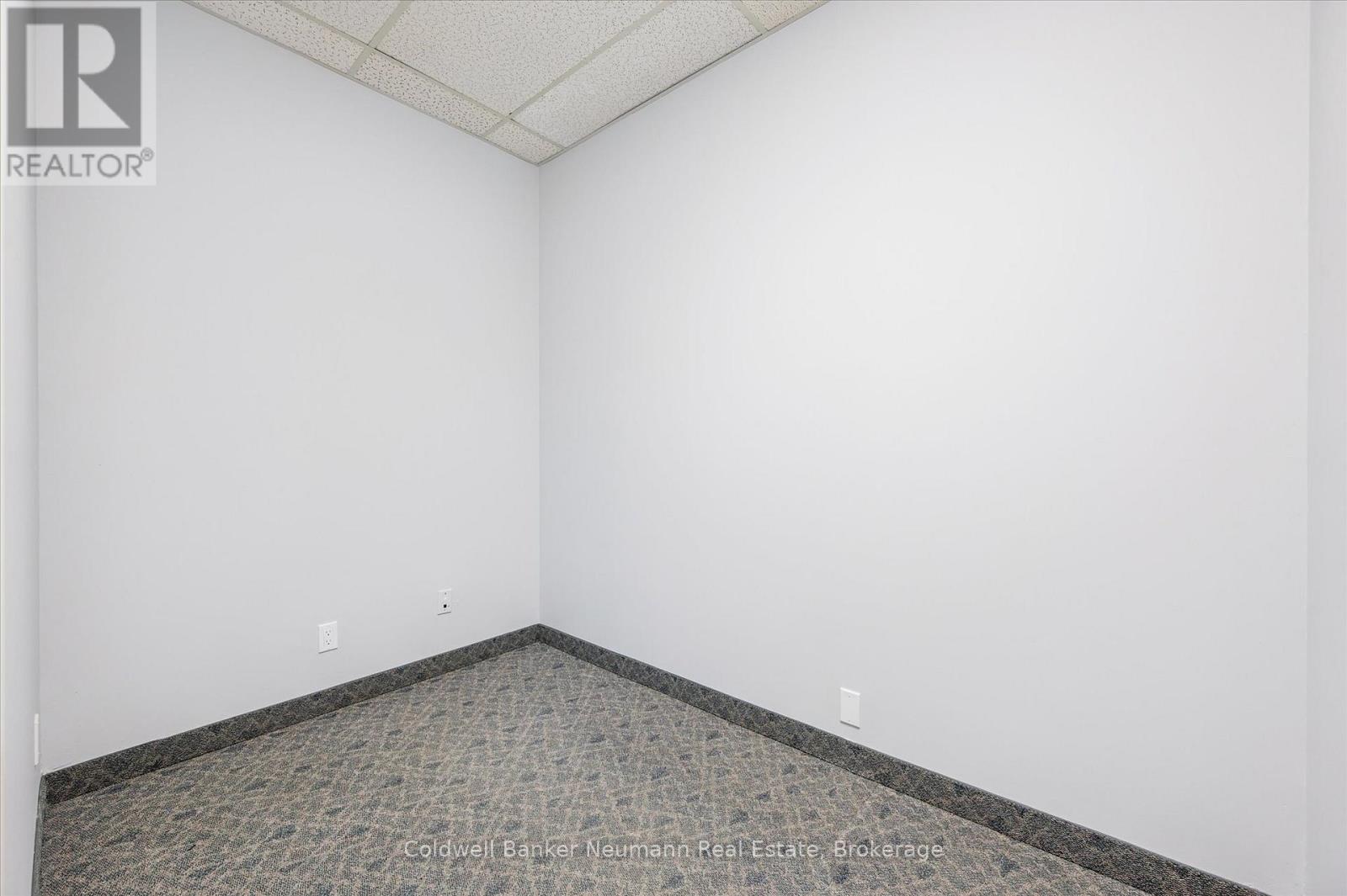 12 - 350 Speedvale Avenue W, Guelph, Ontario  N1H 7M7 - Photo 18 - X12483016
