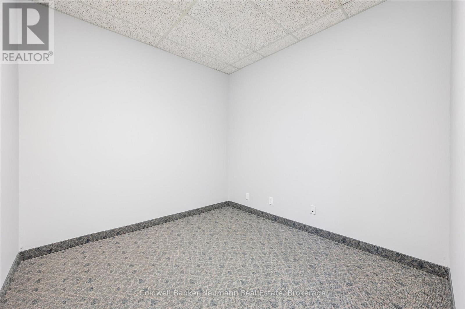 12 - 350 Speedvale Avenue W, Guelph, Ontario  N1H 7M7 - Photo 20 - X12483016