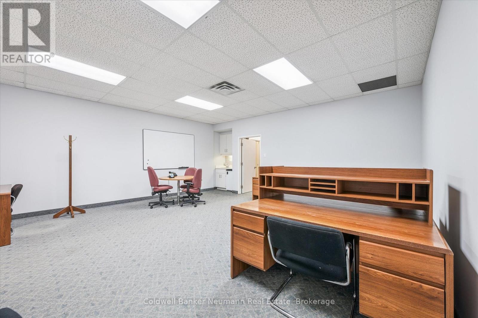 12 - 350 Speedvale Avenue W, Guelph, Ontario  N1H 7M7 - Photo 23 - X12483016