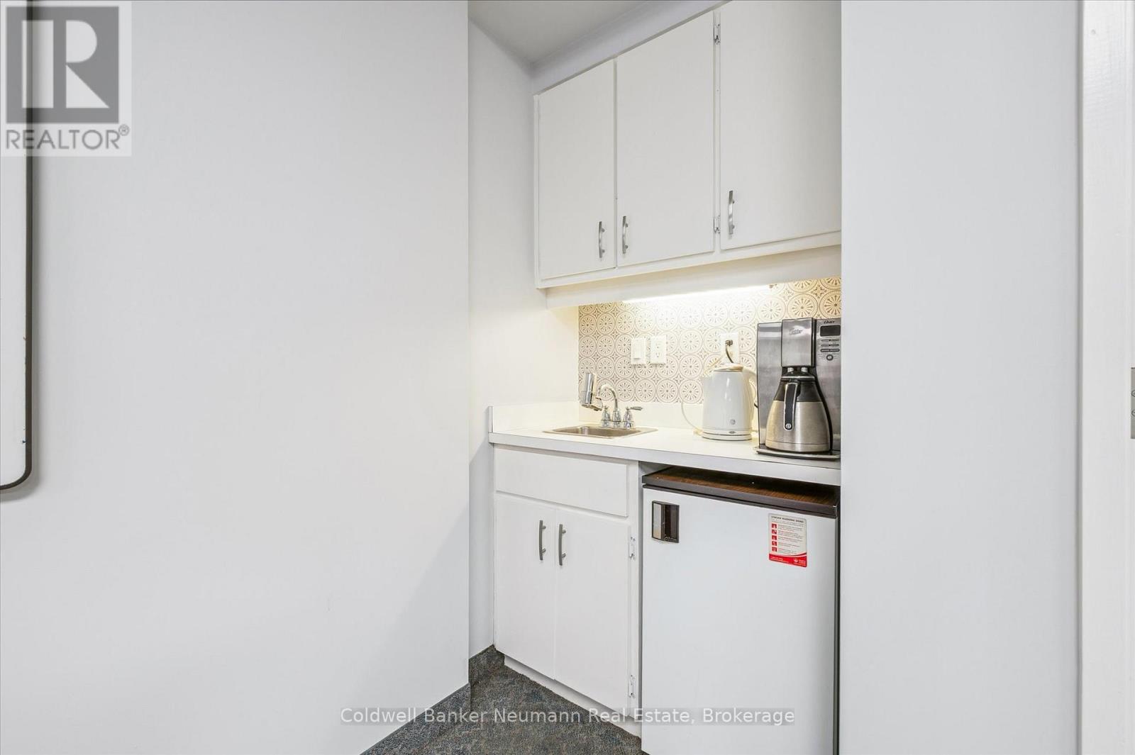 12 - 350 Speedvale Avenue W, Guelph, Ontario  N1H 7M7 - Photo 26 - X12483016