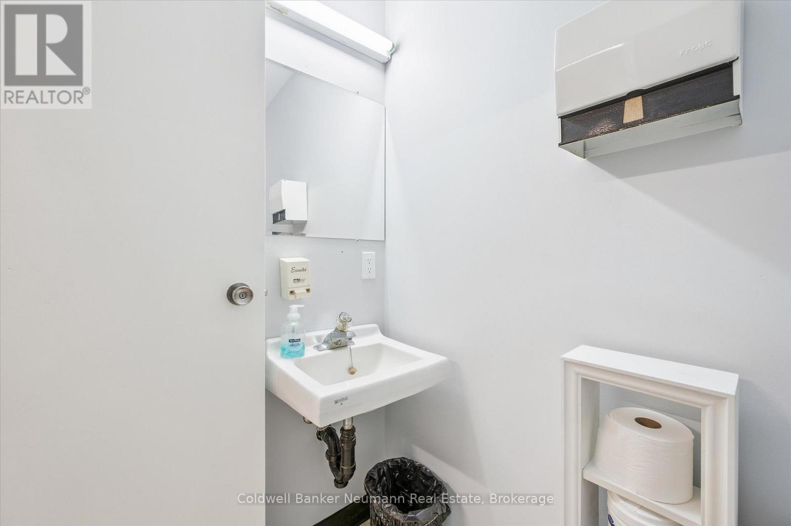 12 - 350 Speedvale Avenue W, Guelph, Ontario  N1H 7M7 - Photo 30 - X12483016