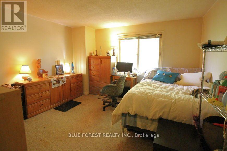 2039 Aldersbrook Road, London North, Ontario  N6G 3N2 - Photo 6 - X12483024