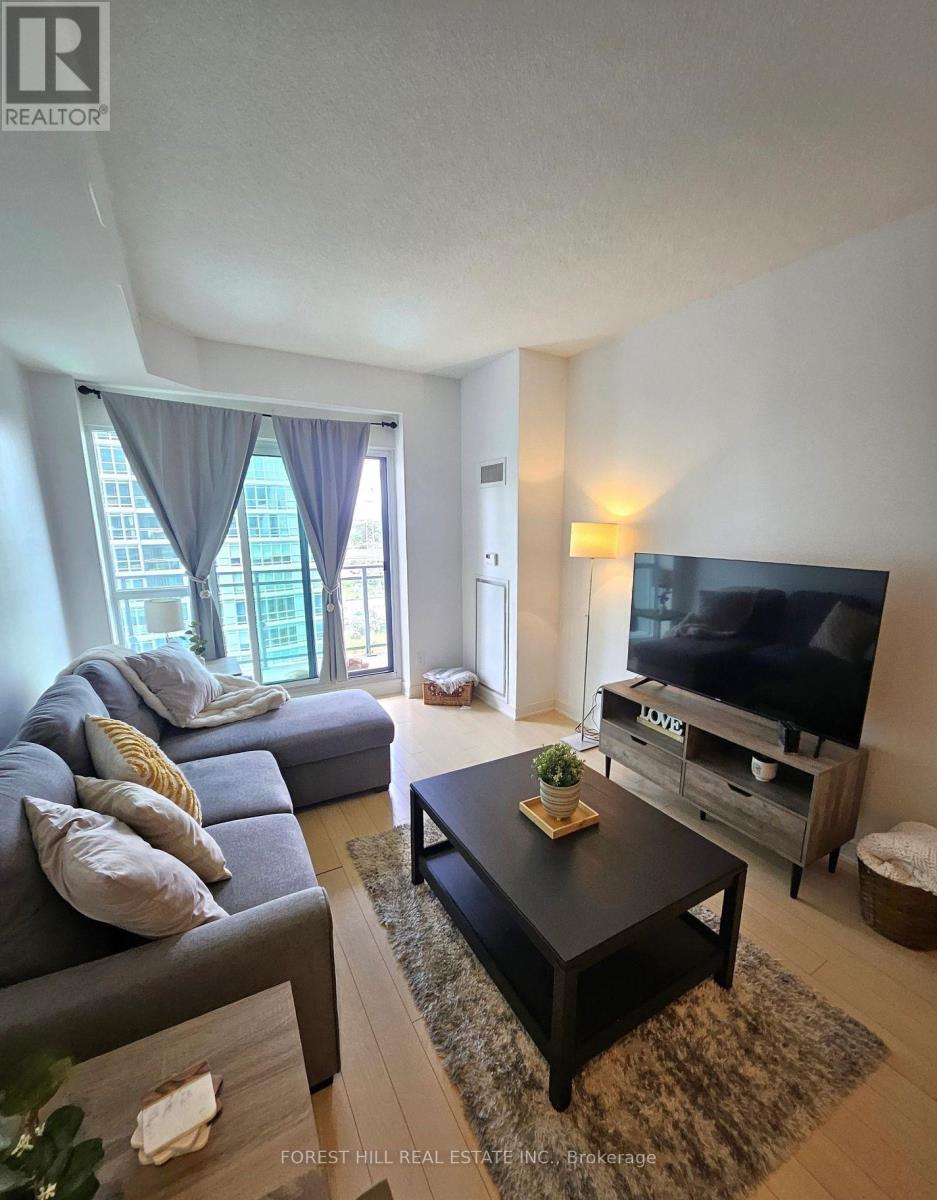 1334 - 165 Legion Road N, Toronto, Ontario  M8Y 0B3 - Photo 4 - W12462201