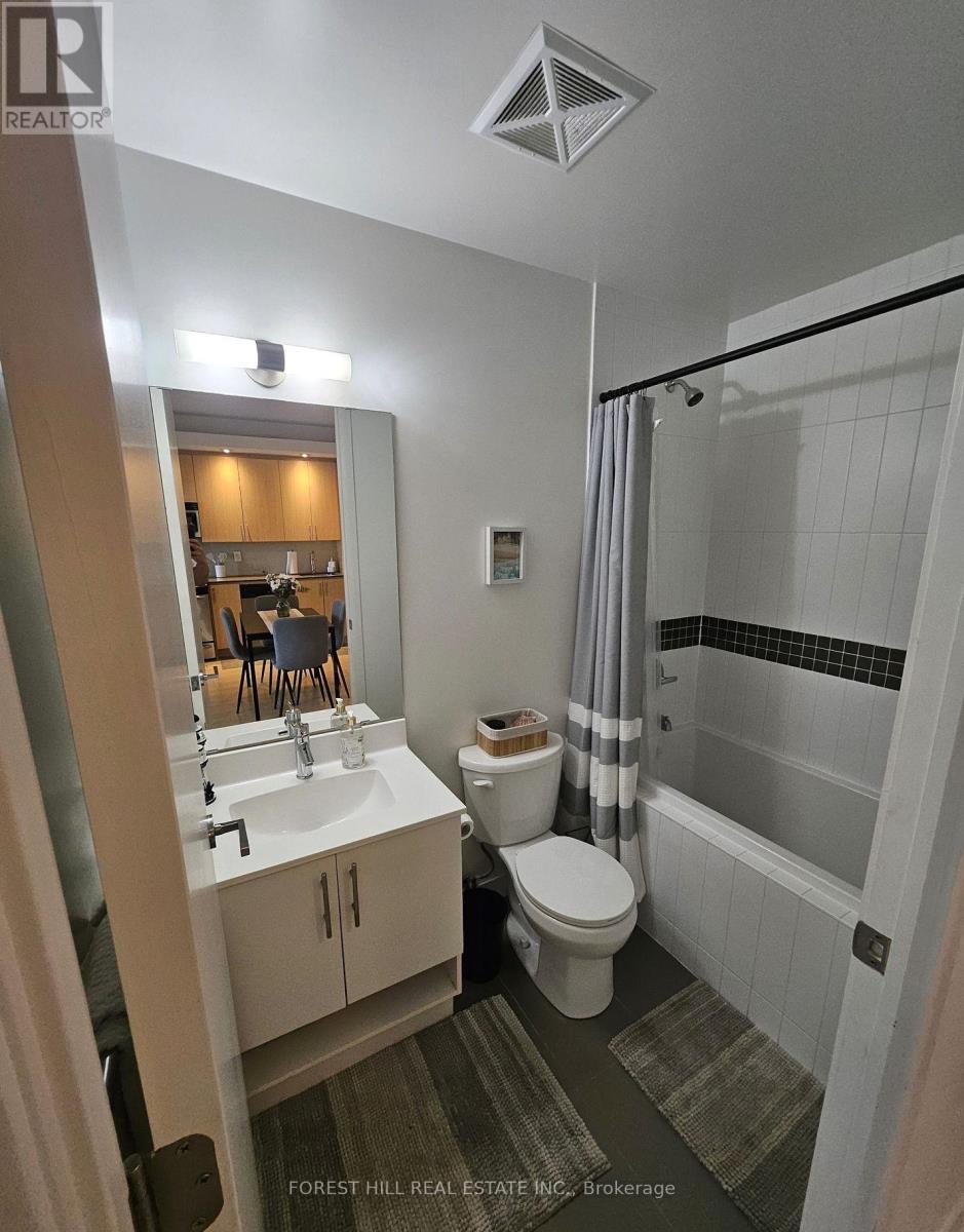 1334 - 165 Legion Road N, Toronto, Ontario  M8Y 0B3 - Photo 8 - W12462201