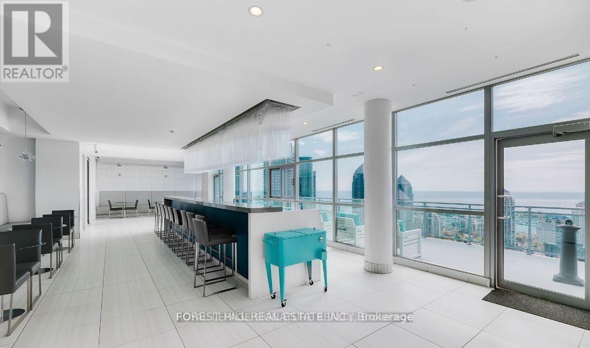1334 - 165 Legion Road N, Toronto, Ontario  M8Y 0B3 - Photo 12 - W12462201