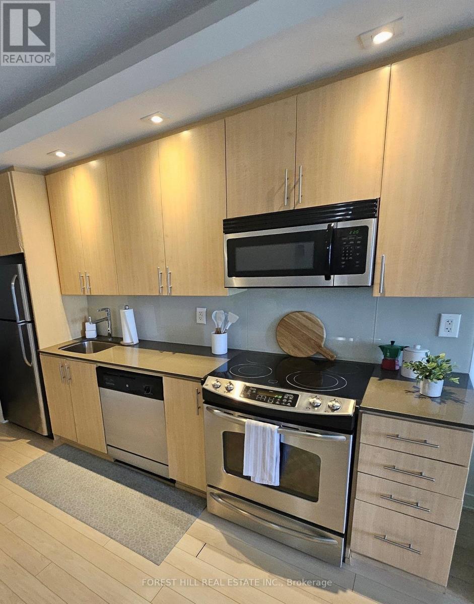 1334 - 165 Legion Road N, Toronto, Ontario  M8Y 0B3 - Photo 6 - W12462201