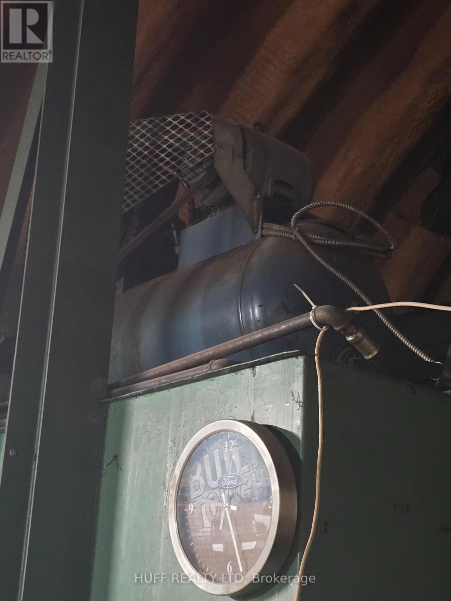 7 Nippissing Lane, Kirkland Lake, Ontario P2N 1A3 - Photo 13 - T12483042