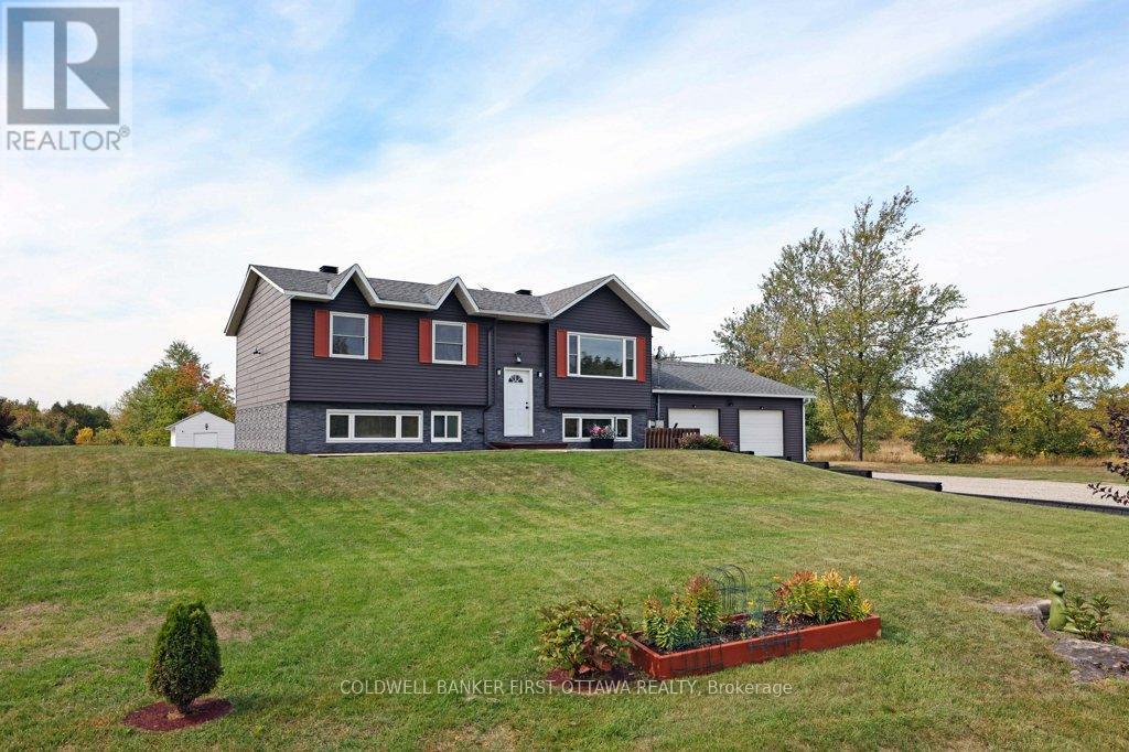 1181 HOLBROOK ROAD, Montague, Ontario