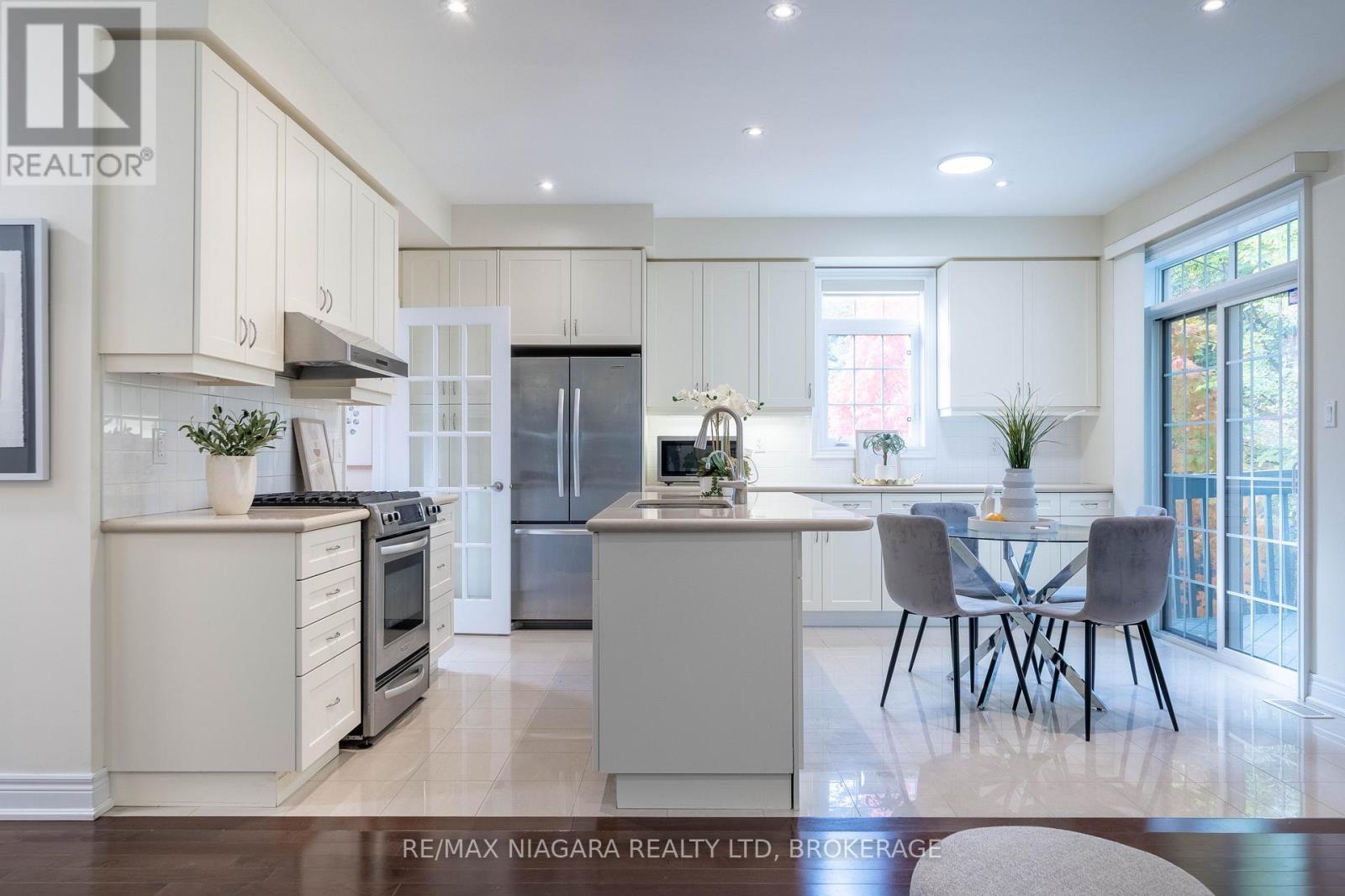 88 Bloorview Place, Toronto, Ontario  M2J 0B2 - Photo 26 - C12483023