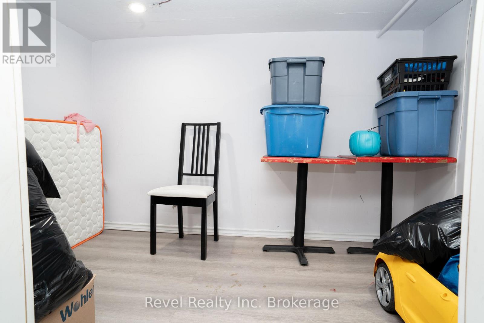 407 Ferguson Street, North Bay, Ontario  P1B 1X3 - Photo 19 - X12483040