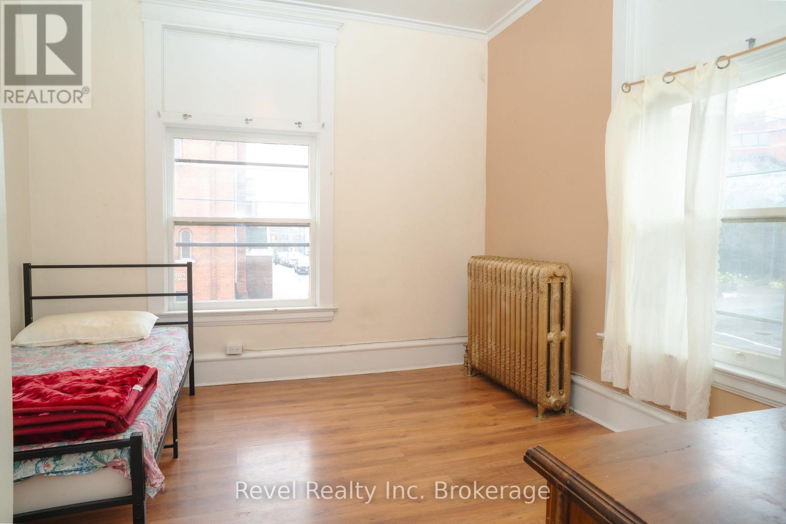 407 Ferguson Street, North Bay, Ontario  P1B 1X3 - Photo 28 - X12483040