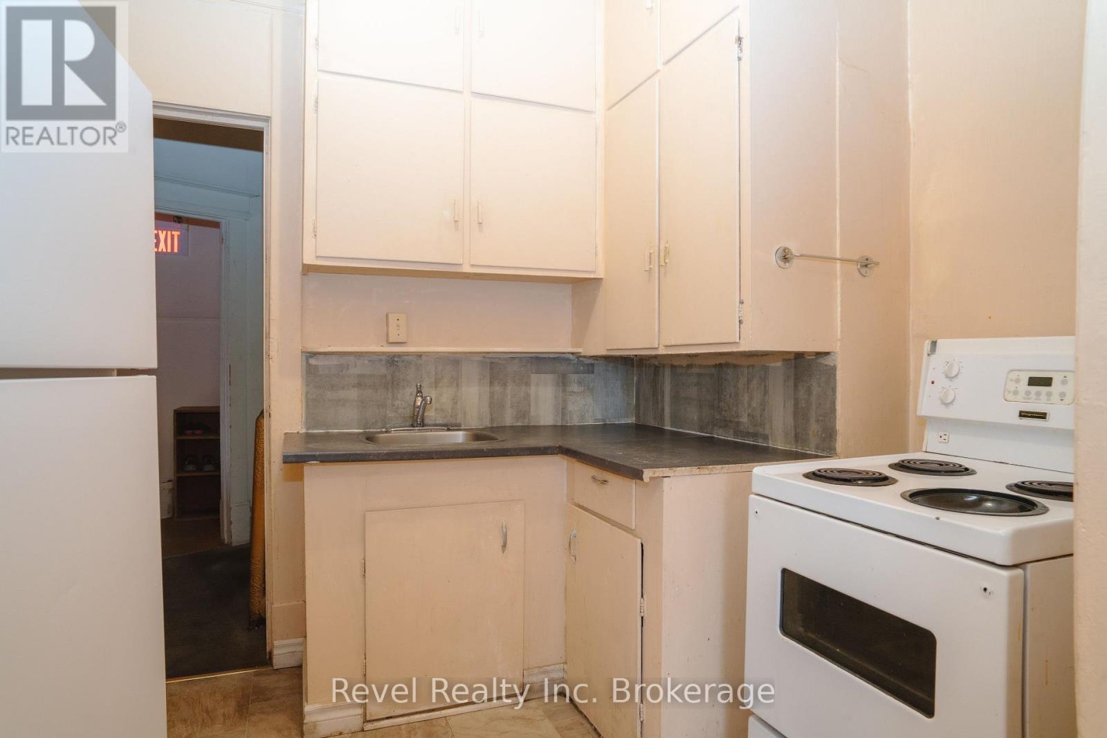 407 Ferguson Street, North Bay, Ontario  P1B 1X3 - Photo 30 - X12483040