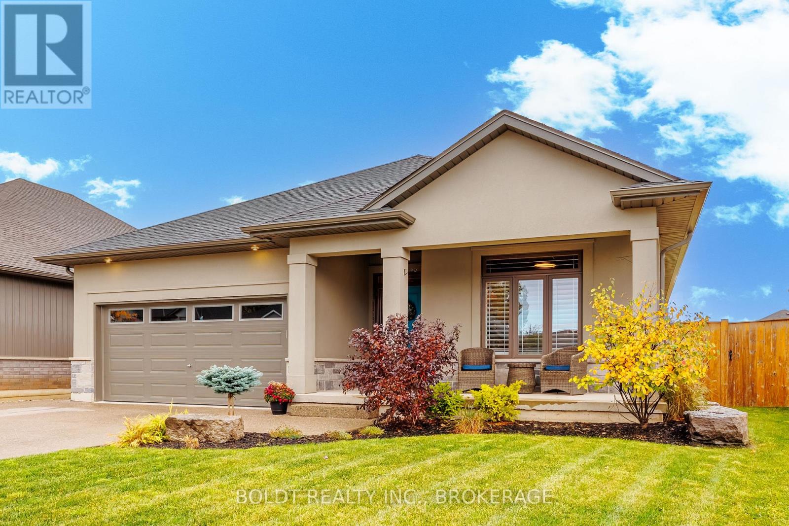 127 NORTH VALLEY DRIVE, Welland, Ontario