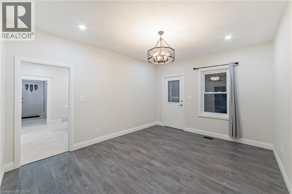 175 Campbell Street, Brantford, Ontario  N3S 5B4 - Photo 11 - 40782312