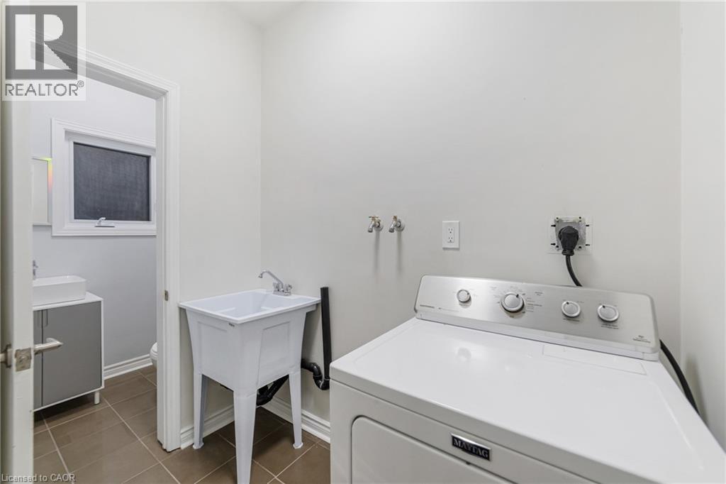175 Campbell Street, Brantford, Ontario  N3S 5B4 - Photo 17 - 40782312