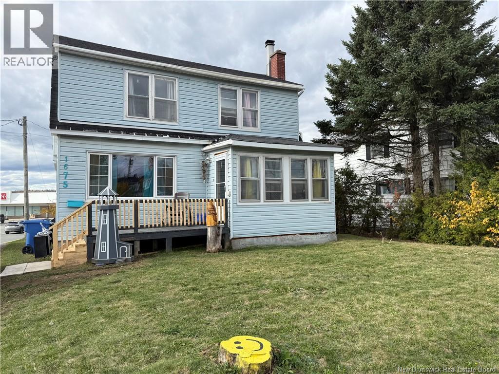 1675 Water Street, Miramichi, New Brunswick  E1N 3X4 - Photo 1 - NB129142