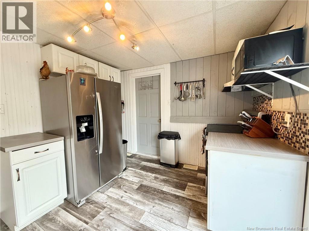 1675 Water Street, Miramichi, New Brunswick  E1N 3X4 - Photo 12 - NB129142