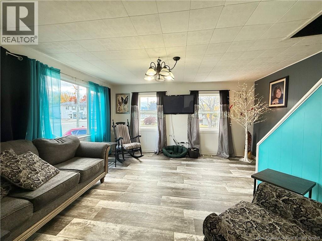 1675 Water Street, Miramichi, New Brunswick  E1N 3X4 - Photo 14 - NB129142
