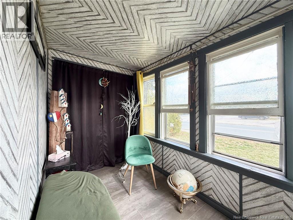1675 Water Street, Miramichi, New Brunswick  E1N 3X4 - Photo 4 - NB129142