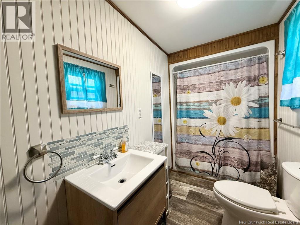1675 Water Street, Miramichi, New Brunswick  E1N 3X4 - Photo 8 - NB129142