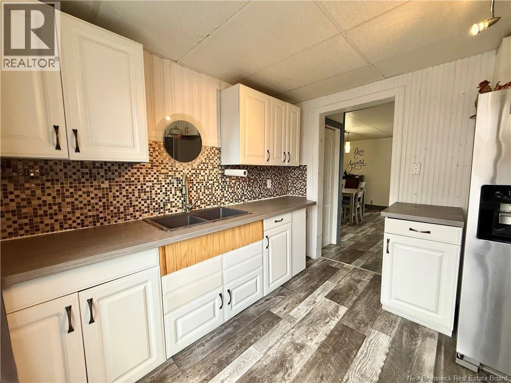 1675 Water Street, Miramichi, New Brunswick  E1N 3X4 - Photo 9 - NB129142