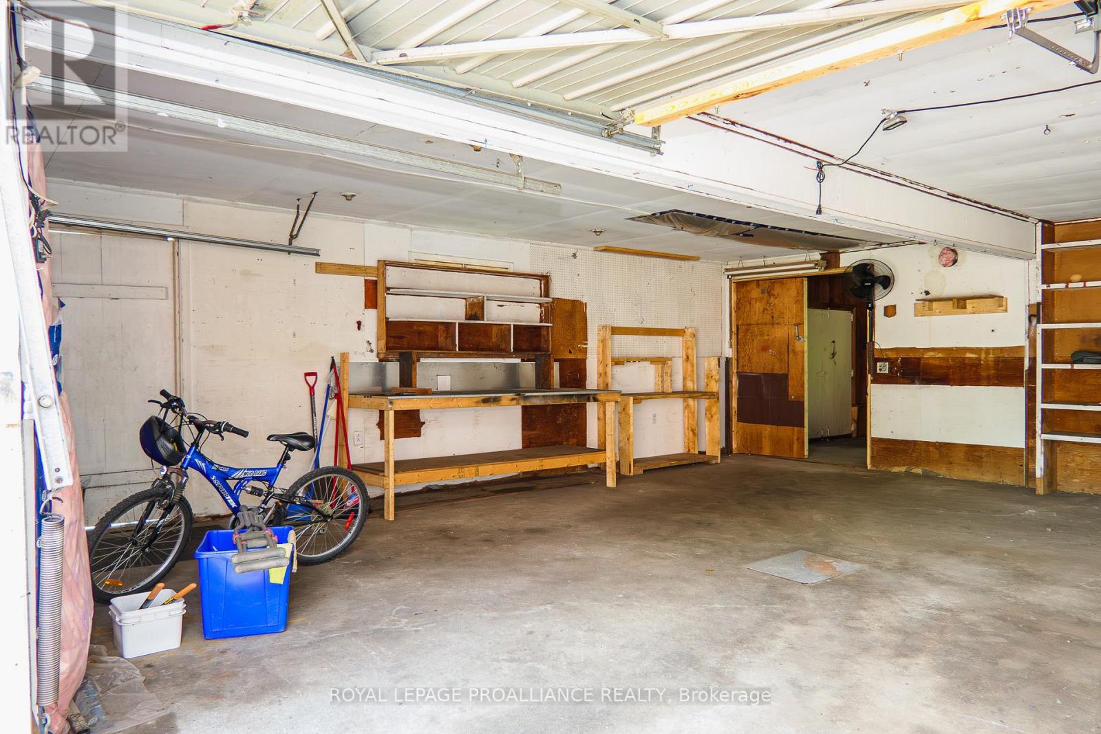 8 Reynolds Crescent, Belleville, Ontario  K8P 2W7 - Photo 42 - X12478169