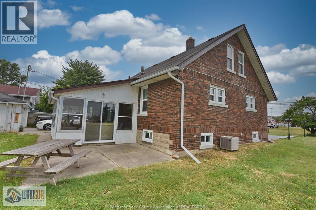4590 Walker, Windsor, Ontario  N8W 5V6 - Photo 13 - 25027196