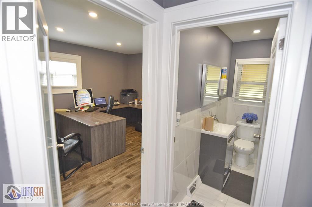 4590 Walker, Windsor, Ontario  N8W 5V6 - Photo 24 - 25027196