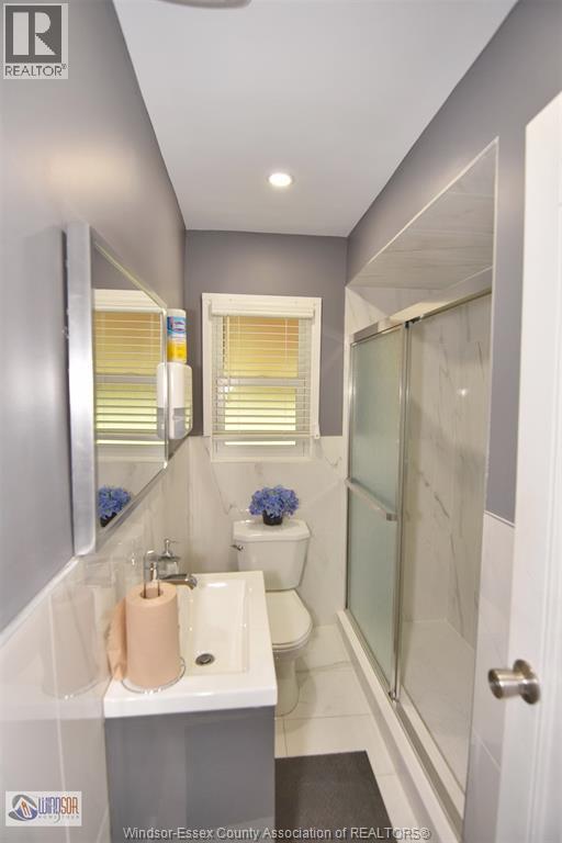 4590 Walker, Windsor, Ontario  N8W 5V6 - Photo 25 - 25027196