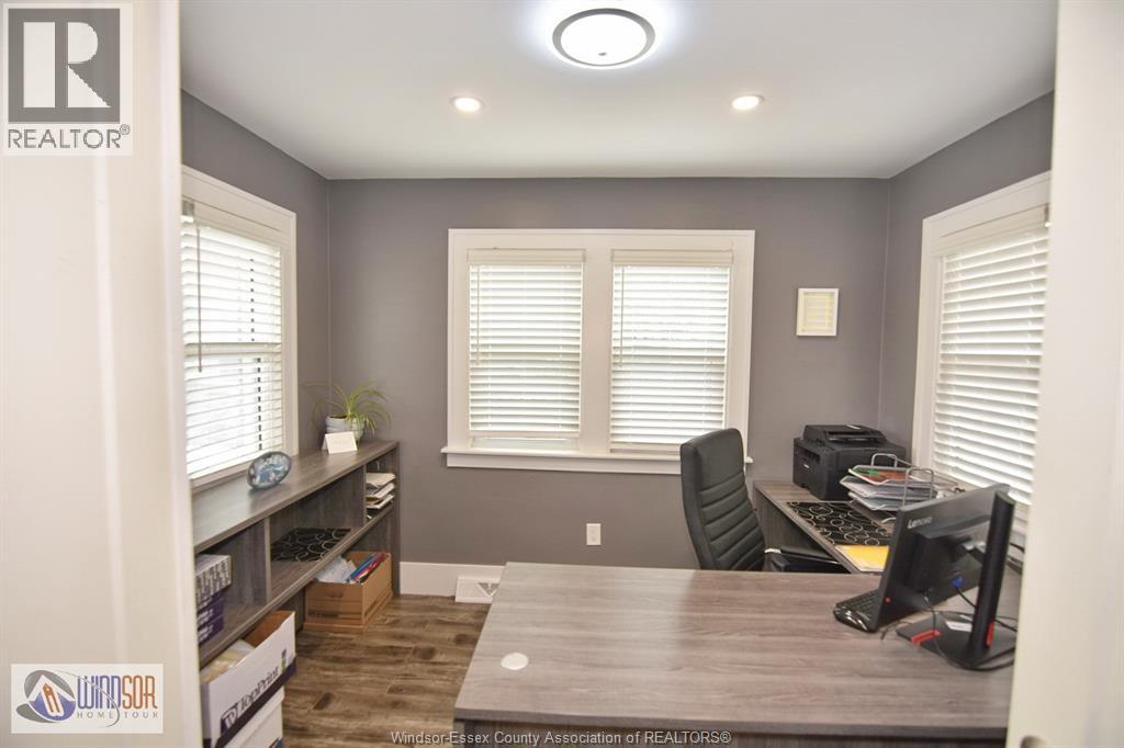 4590 Walker, Windsor, Ontario  N8W 5V6 - Photo 27 - 25027196