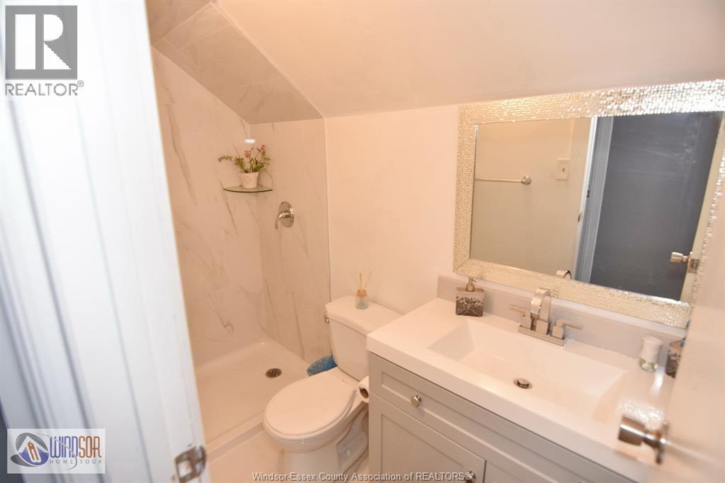 4590 Walker, Windsor, Ontario  N8W 5V6 - Photo 41 - 25027196