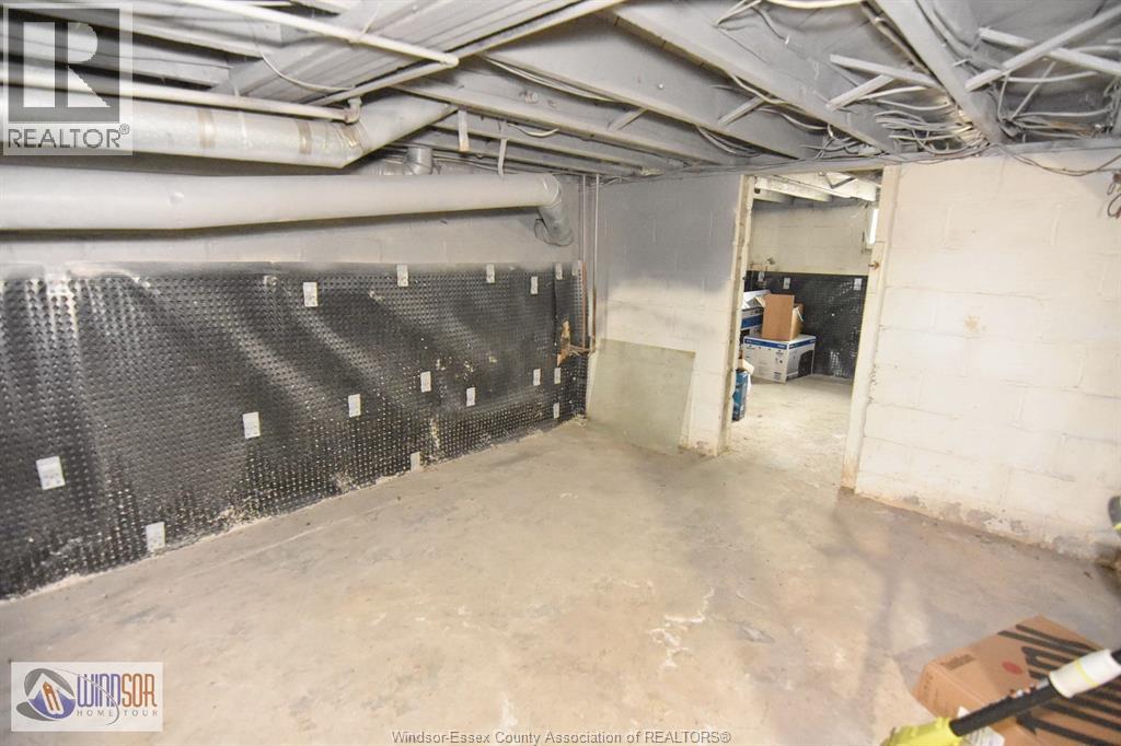 4590 Walker, Windsor, Ontario  N8W 5V6 - Photo 49 - 25027196