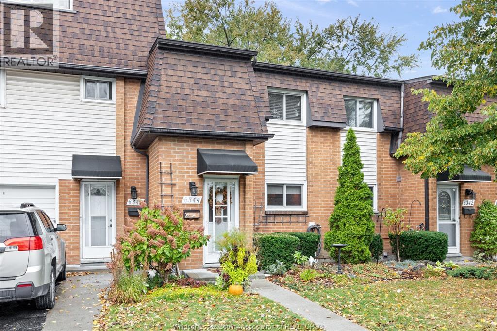 6344 Thornberry, Windsor, Ontario  N8T 3A2 - Photo 3 - 25027190