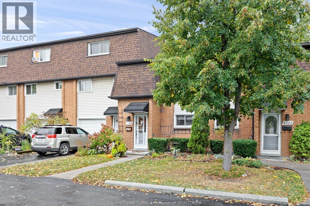 6344 THORNBERRY, windsor, Ontario