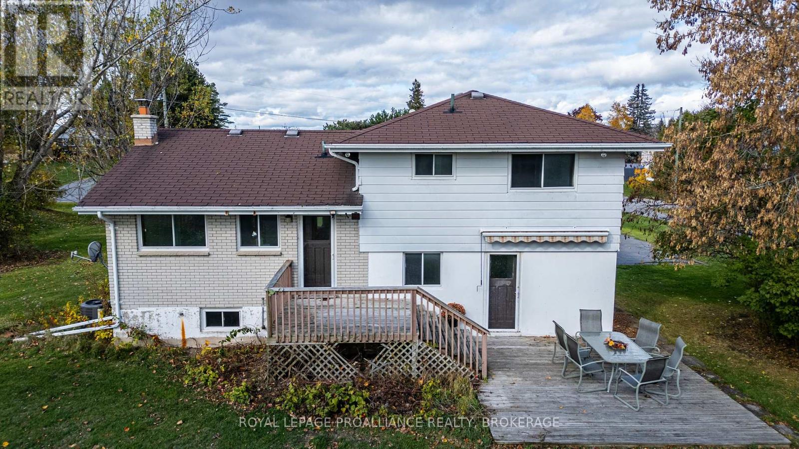 2229 Paul Boulevard N, Kingston, Ontario  K7L 4V3 - Photo 39 - X12480776