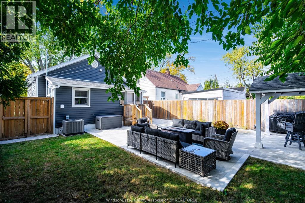 2408 George Avenue, Windsor, Ontario  N8W 4M5 - Photo 27 - 25027081