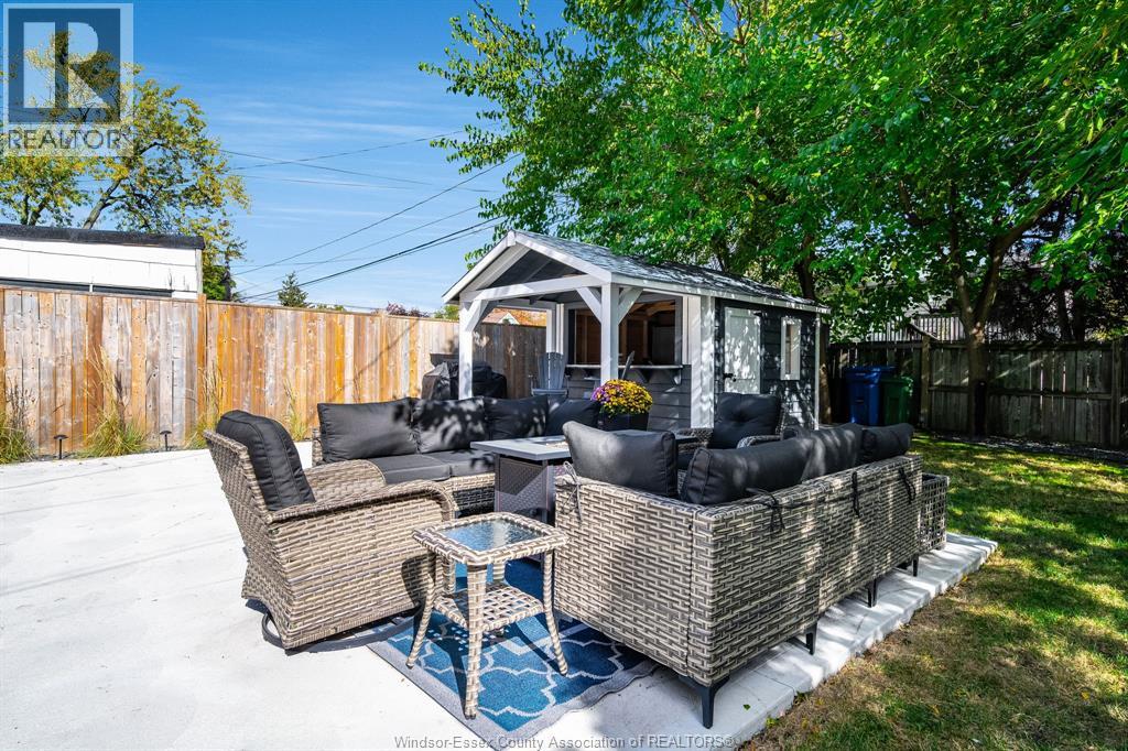 2408 George Avenue, Windsor, Ontario  N8W 4M5 - Photo 30 - 25027081