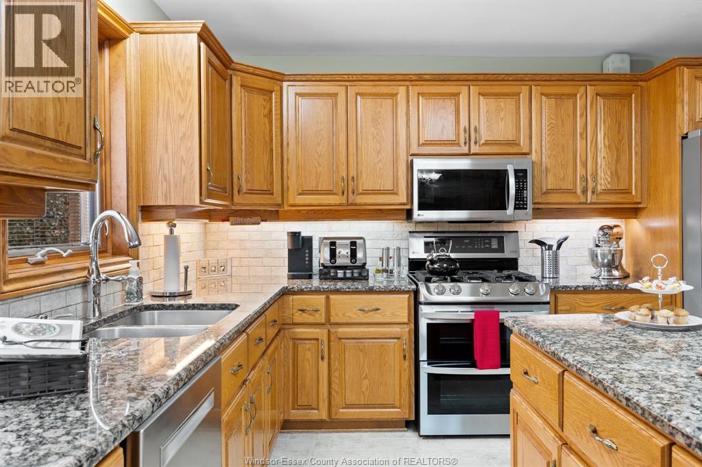 12849 Lemire, Tecumseh, Ontario  N8N 4W1 - Photo 24 - 25027188