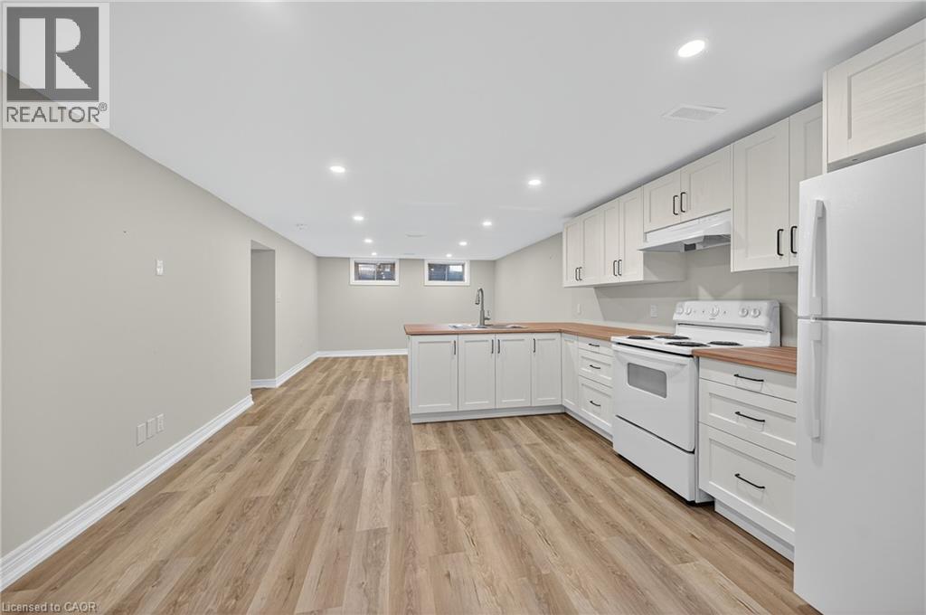 122 Toby Crescent Unit# 2, Hamilton, Ontario  L8T 2N8 - Photo 6 - 40776343