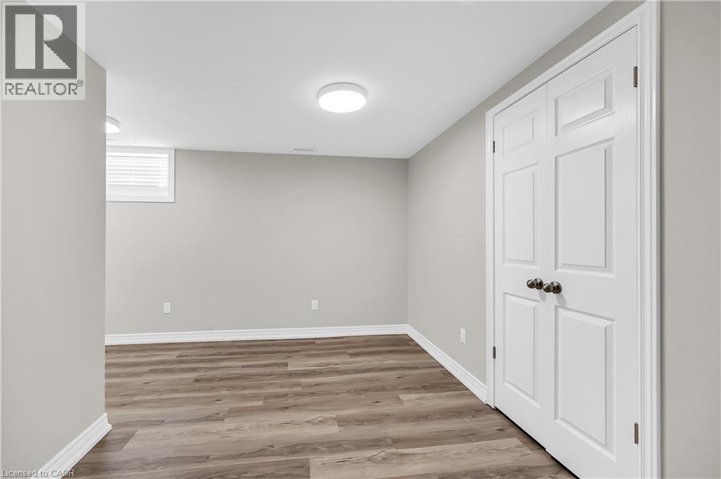 122 Toby Crescent Unit# 2, Hamilton, Ontario  L8T 2N8 - Photo 17 - 40776343