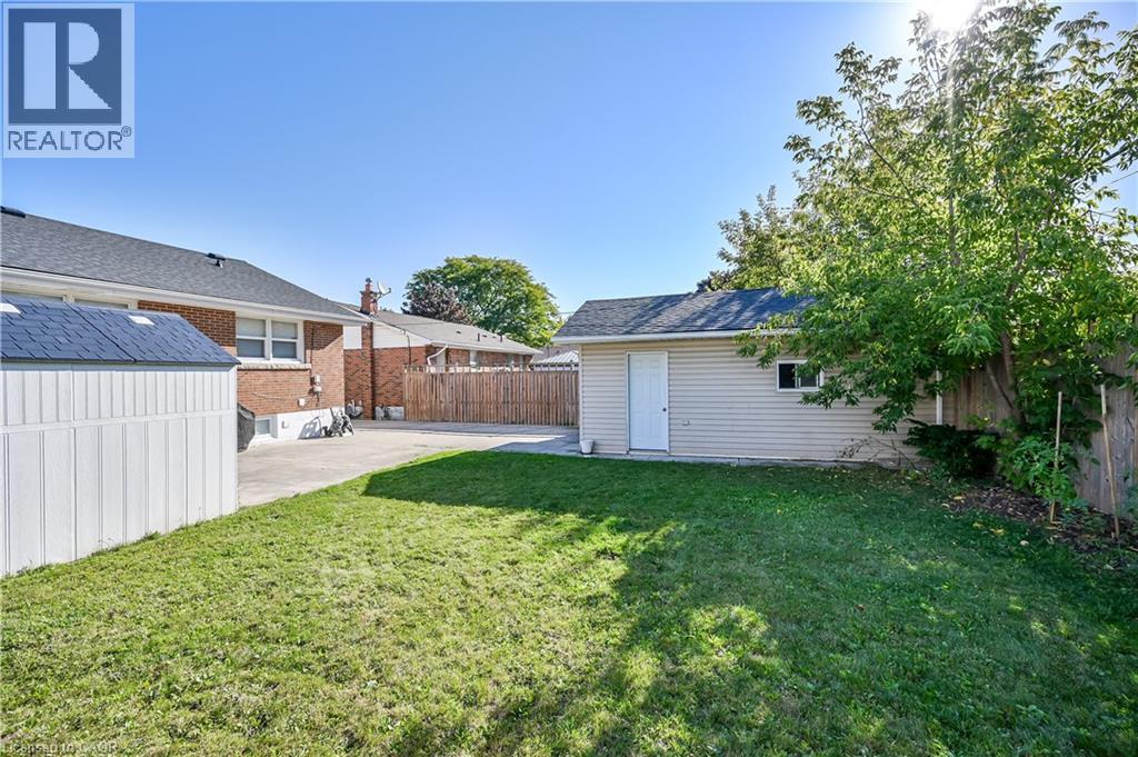 122 Toby Crescent Unit# 2, Hamilton, Ontario  L8T 2N8 - Photo 30 - 40776343