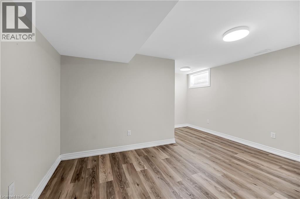 122 Toby Crescent Unit# 2, Hamilton, Ontario  L8T 2N8 - Photo 16 - 40776343