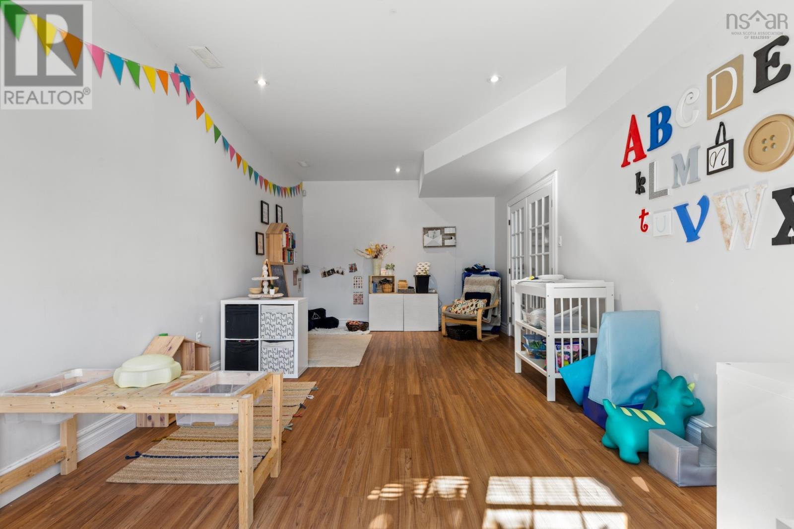 61 Havenbrook Hill, Dartmouth, Nova Scotia  B2W 0G1 - Photo 35 - 202520101