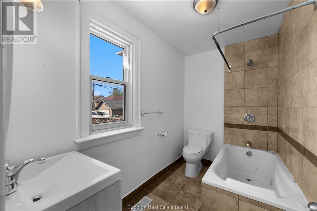 973 Lorne Street, Sudbury, Ontario P3C 4S1 - Photo 32 - 2125384